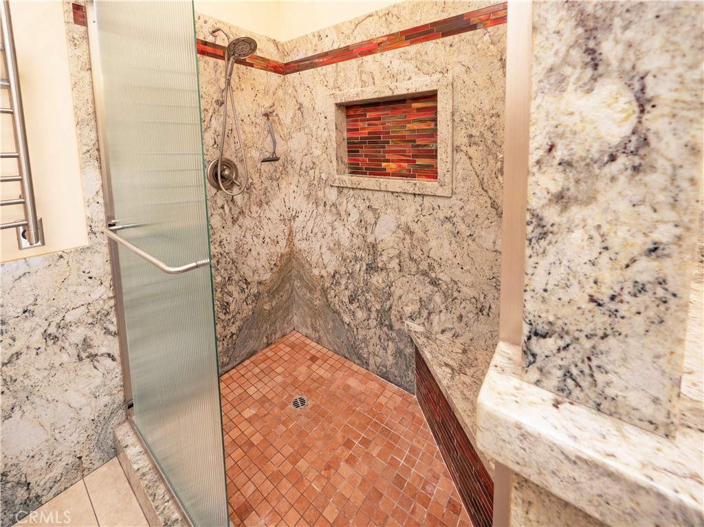 2083 Grace Property Photo 23