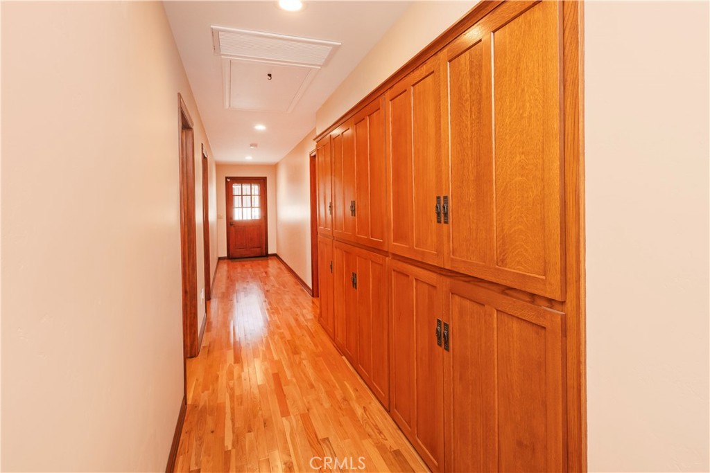 2083 Grace Property Photo 26