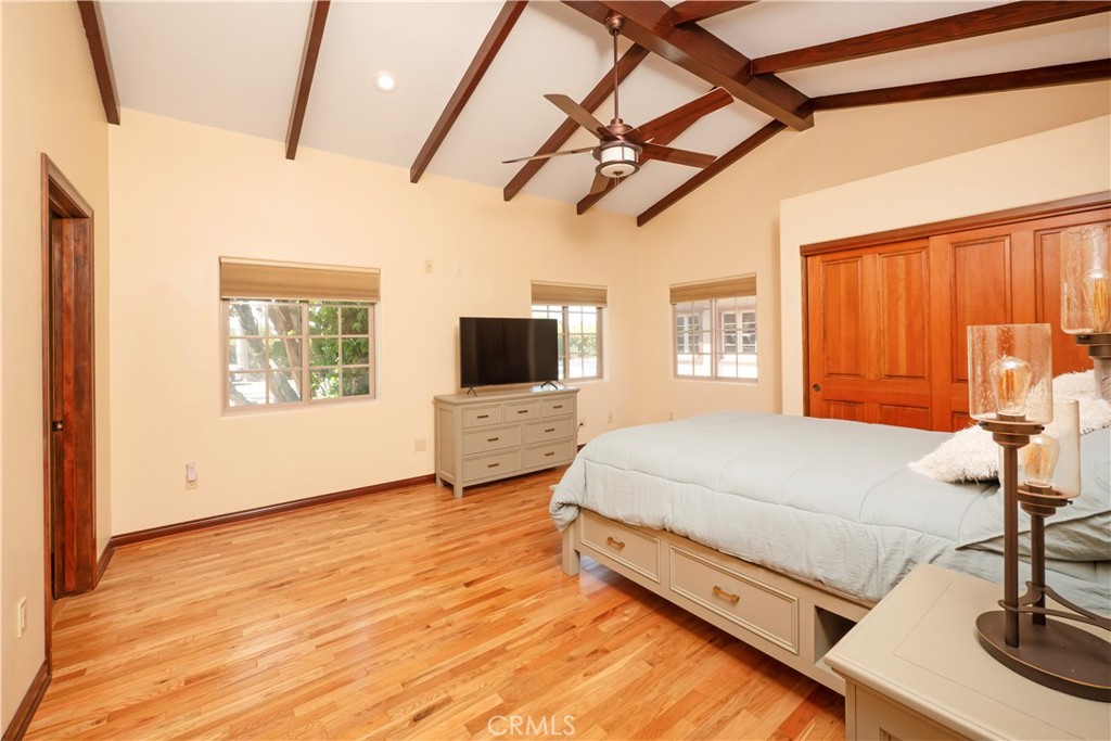2083 Grace Property Photo 34