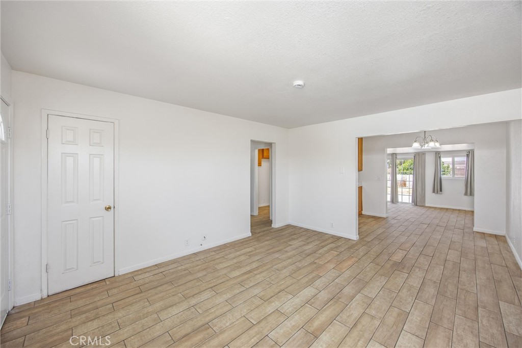 1609 De Anza Property Photo 3