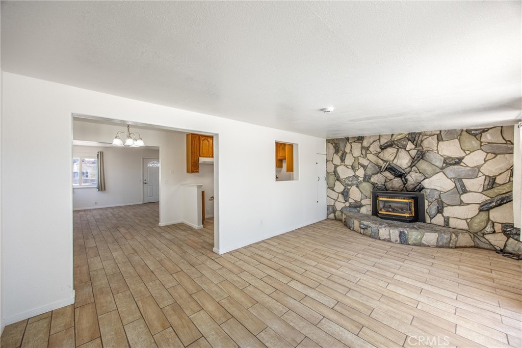 1609 De Anza Property Photo 14