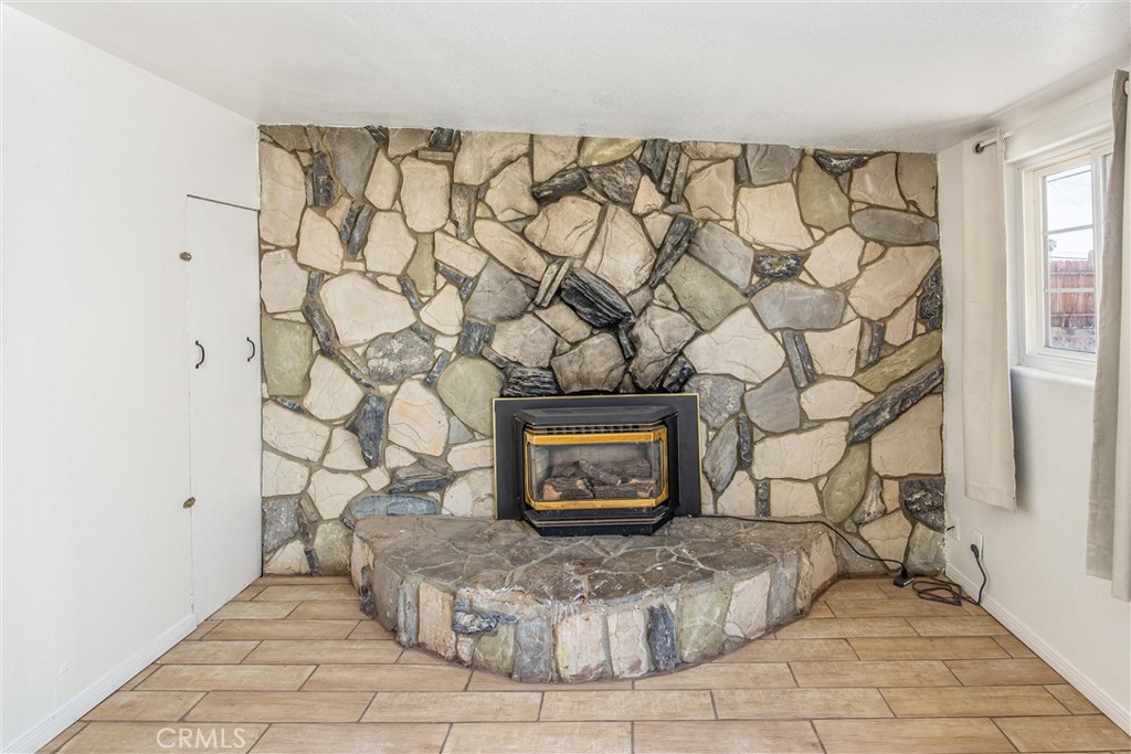 1609 De Anza Property Photo 15