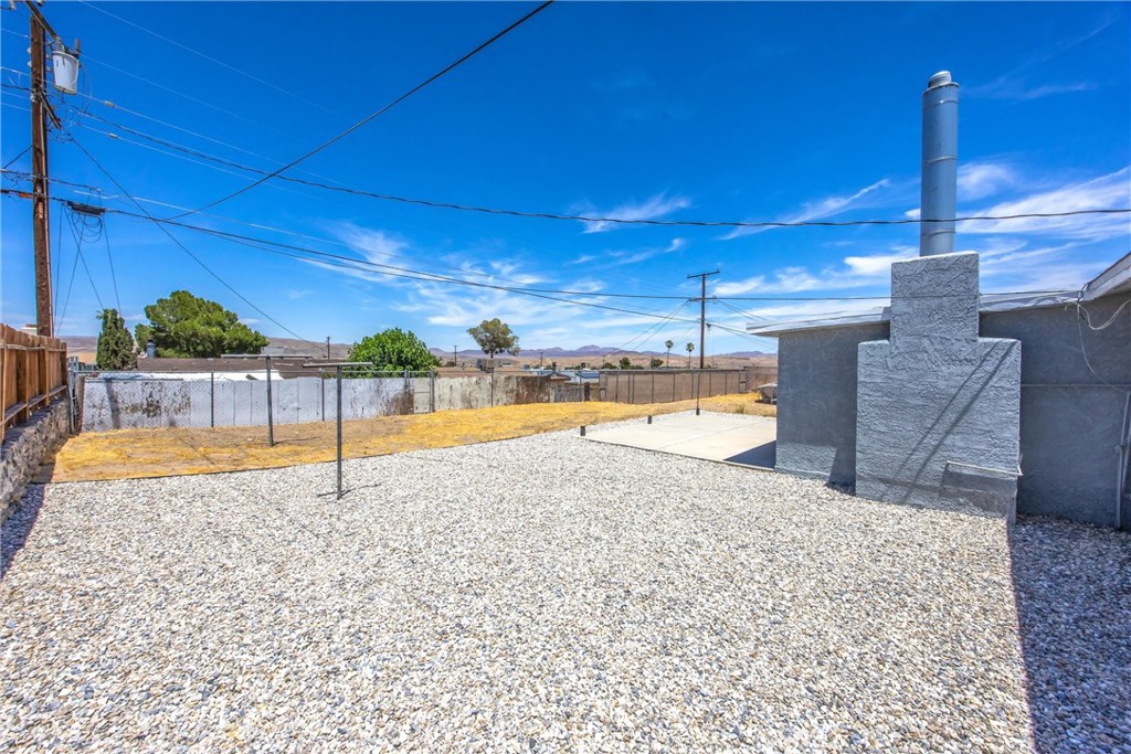 1609 De Anza Property Photo 28