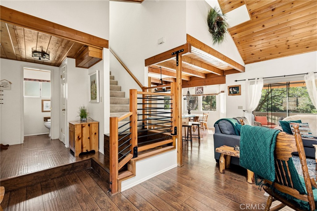 2343 Spring Oak Property Photo 6