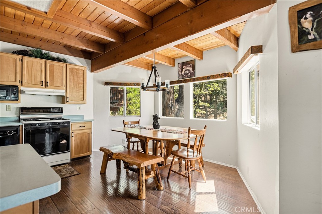 2343 Spring Oak Property Photo 16