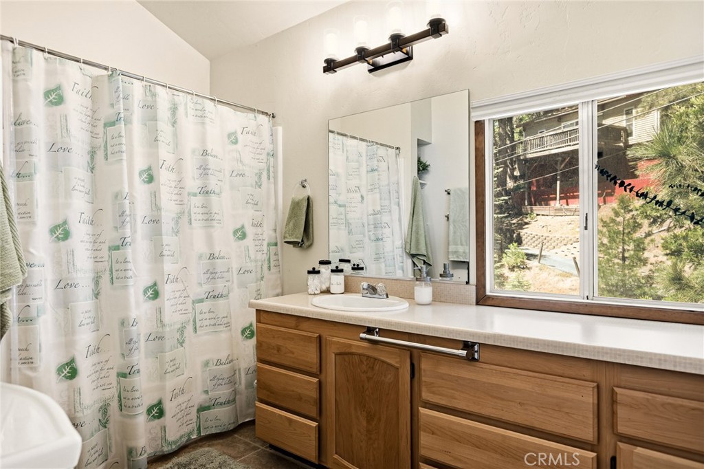 2343 Spring Oak Property Photo 21