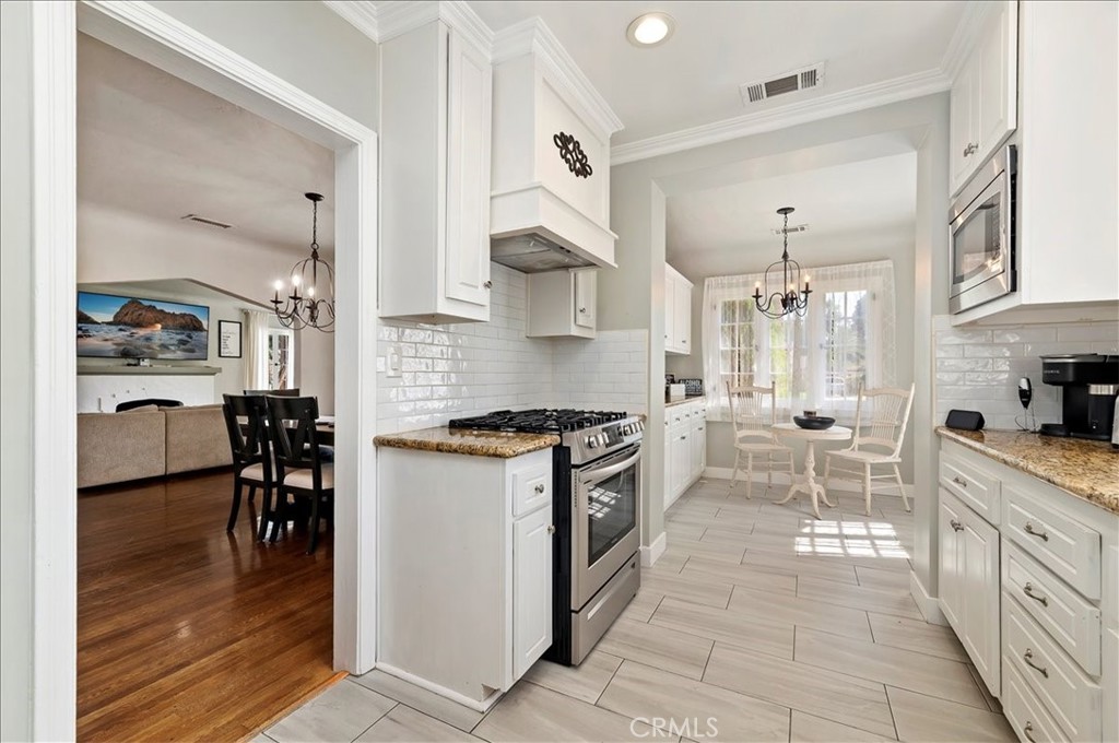 3968 Elmwood Court Property Photo 15