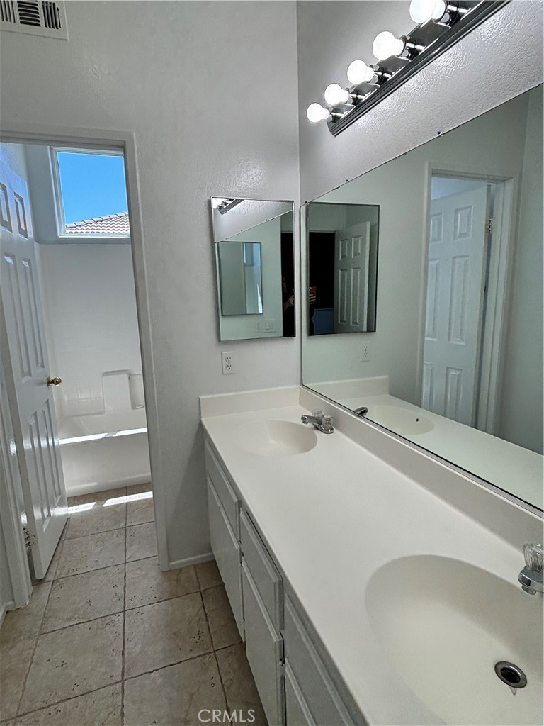 28212 Cranberry Property Photo 27