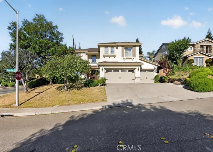 1671 Observation Way Property Photo