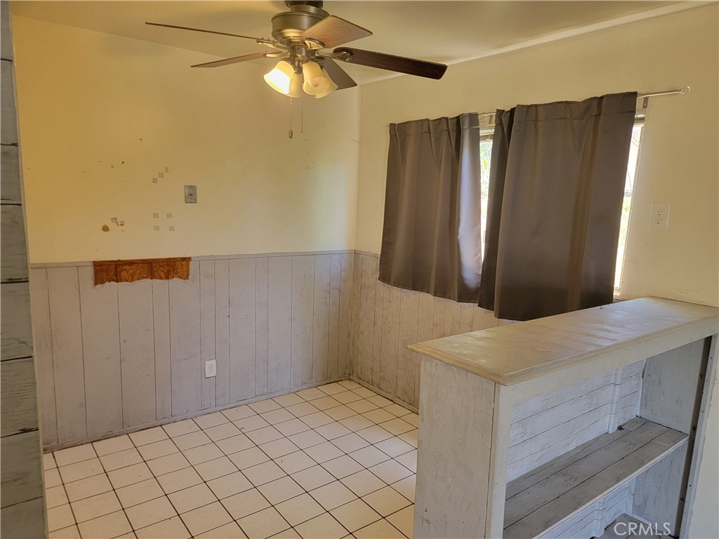 930 Garden Grove Property Photo 4