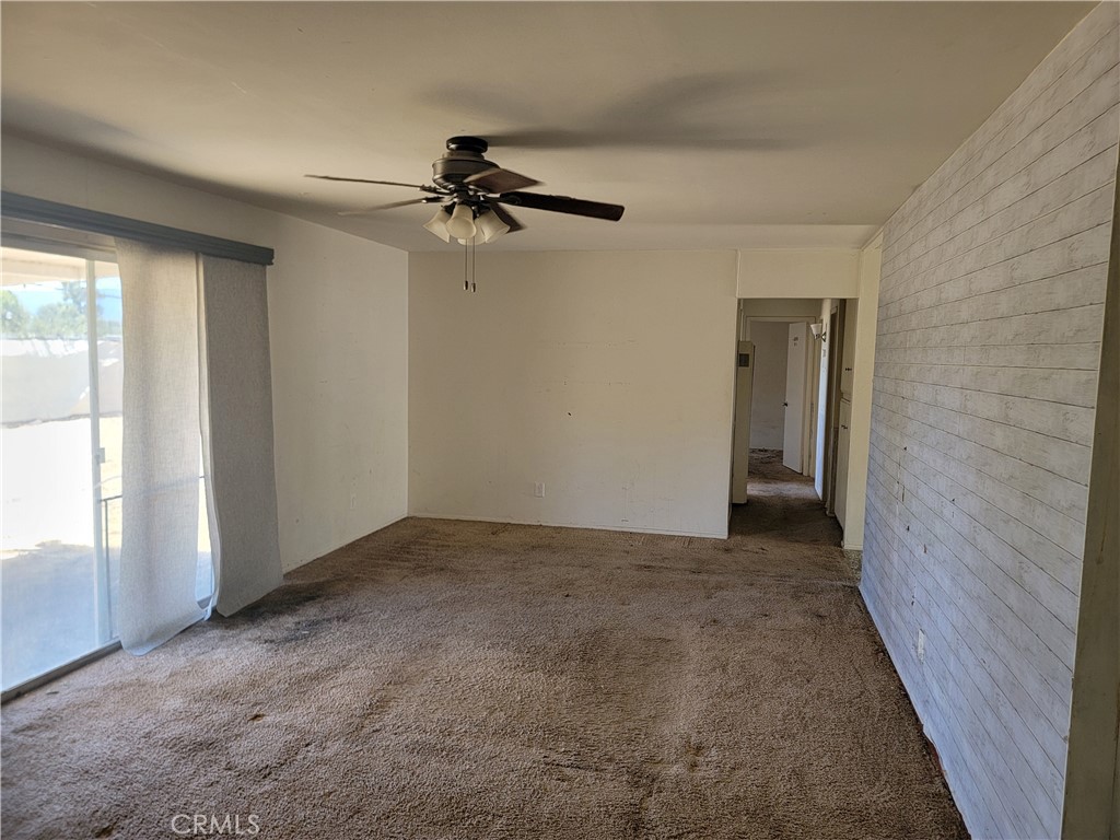 930 Garden Grove Property Photo 5