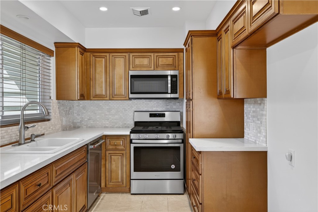 1845 Canyon Property Photo 27