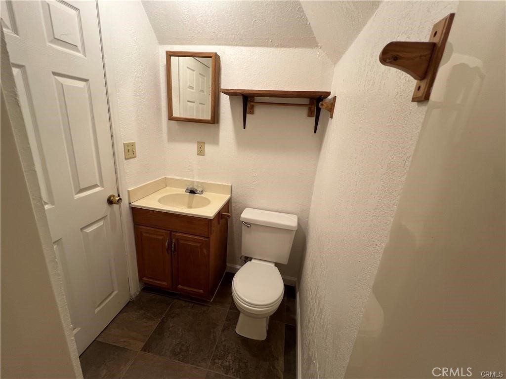 303 Ca-138 Property Photo 13