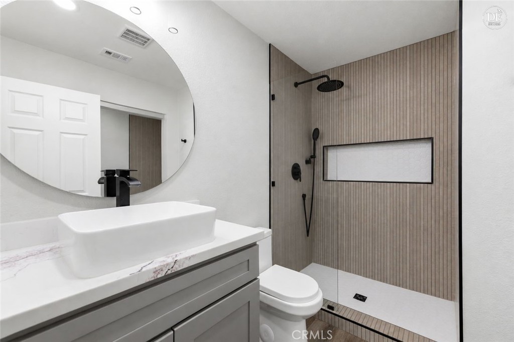 600 June Property Photo 24