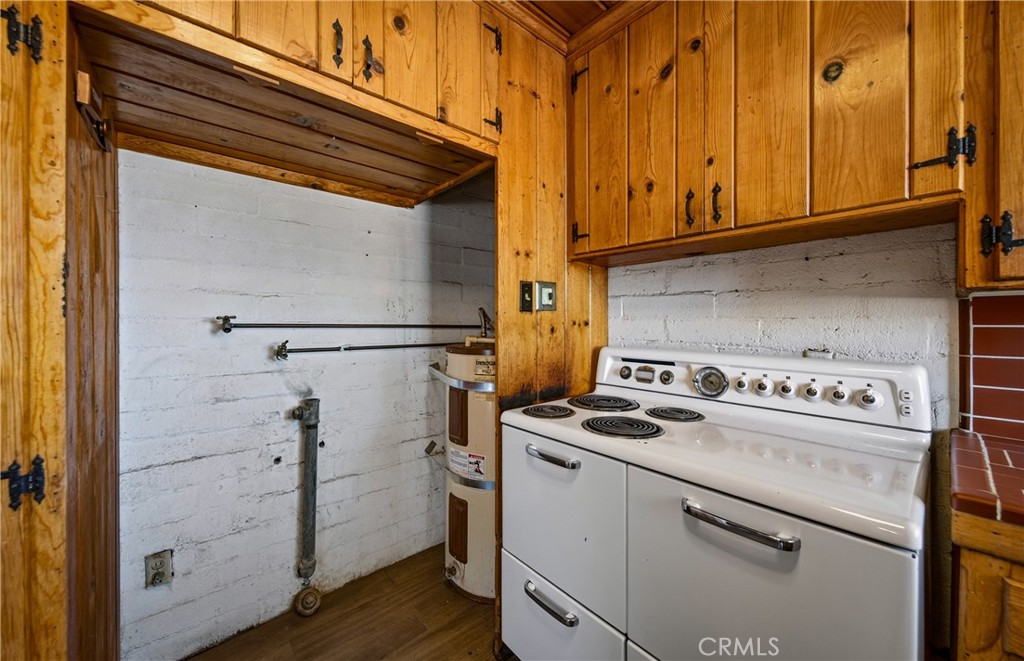 21798 Standing Rock Ave Property Photo 12