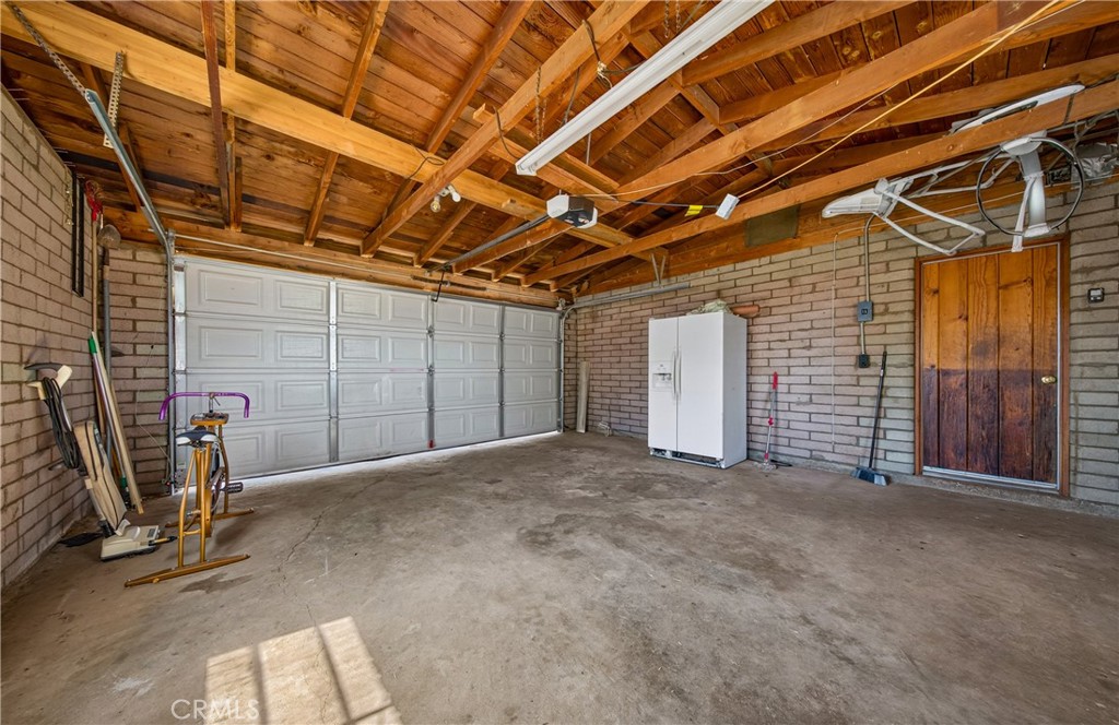 21798 Standing Rock Ave Property Photo 17