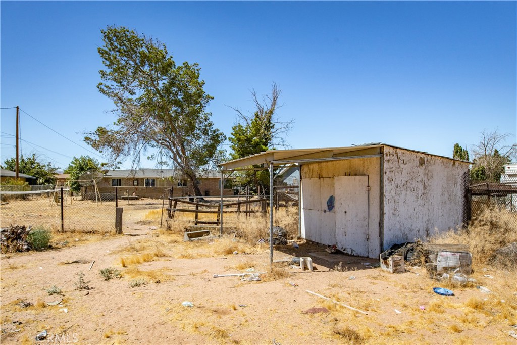 21798 Standing Rock Ave Property Photo 23