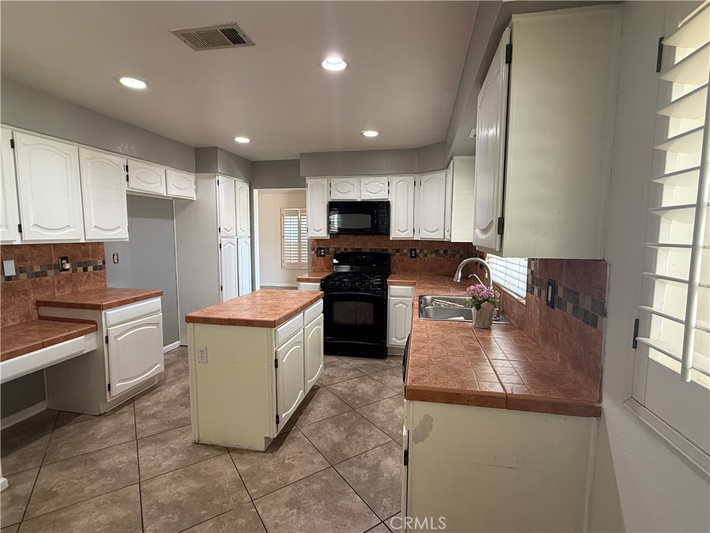 19530 Chinotto Property Photo 10
