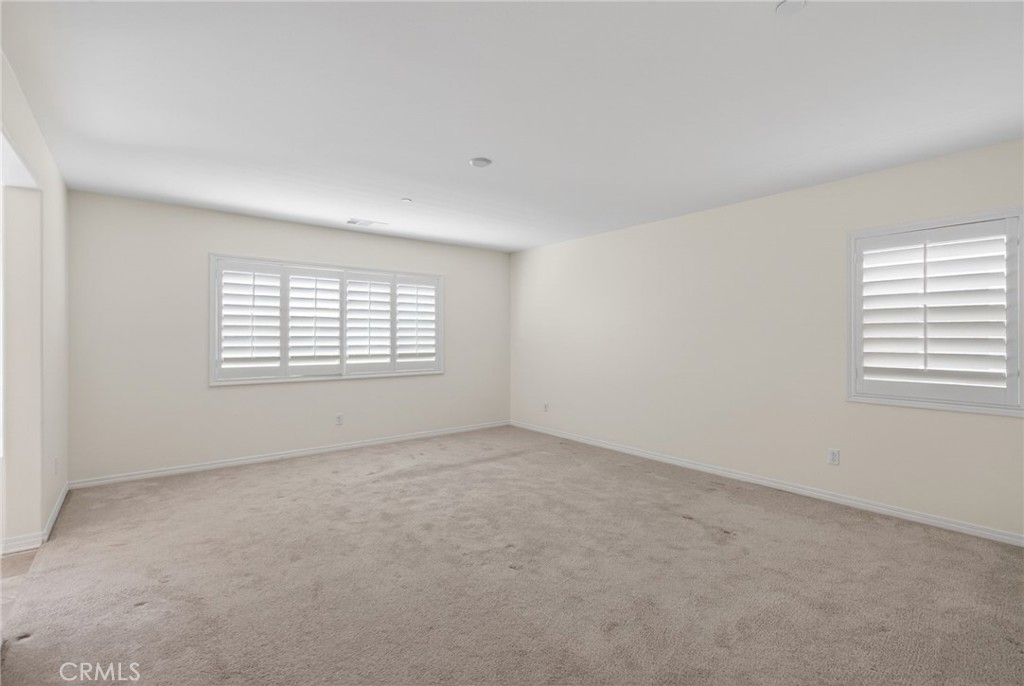 19435 Fortunello Avenue Property Photo 33