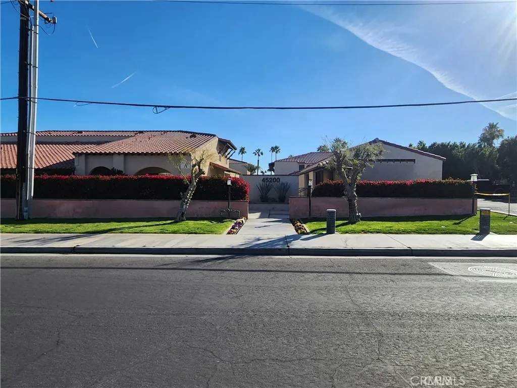 45200 Deep Canyon Property Photo 1