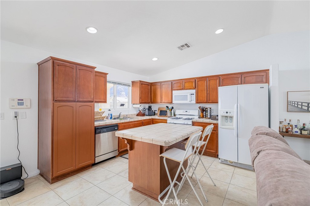 15840 Clearwater Property Photo 7