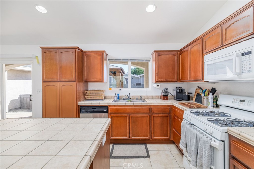 15840 Clearwater Property Photo 8
