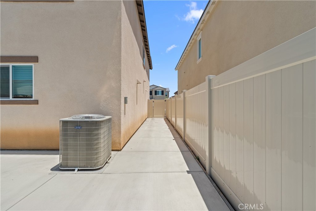 14063 Starlene St Property Photo 28