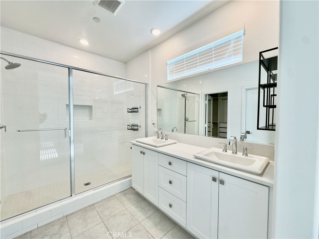 1868 S Westside Drive 28 Property Photo 22