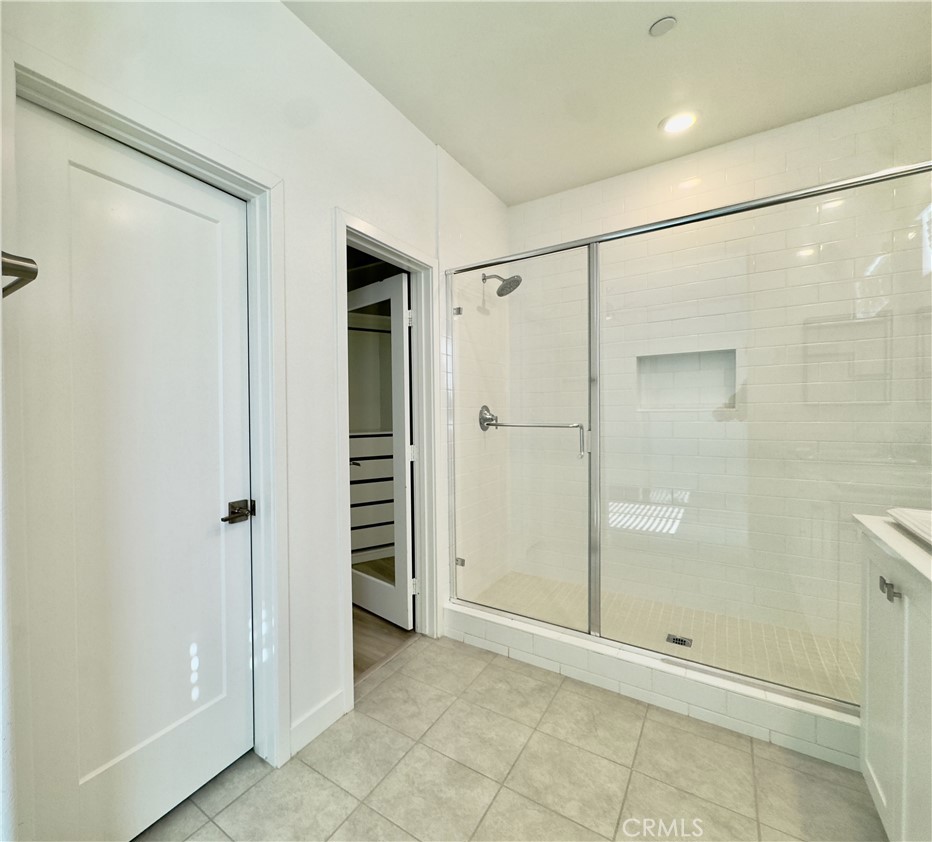 1868 S Westside Drive 28 Property Photo 23
