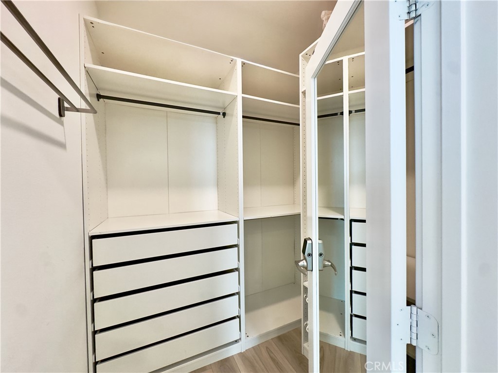 1868 S Westside Drive 28 Property Photo 25
