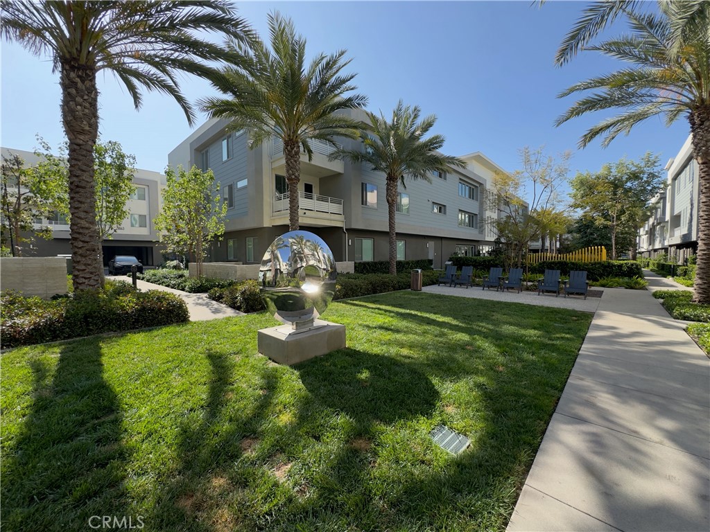 1868 S Westside Drive 28 Property Photo 44