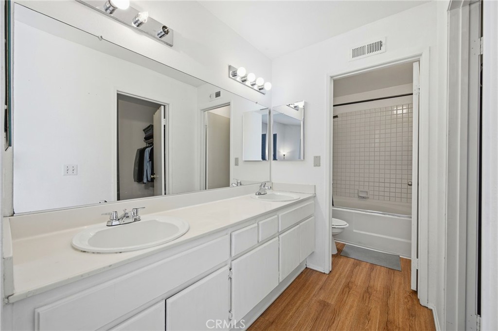 13997 Chervil Court Property Photo 33