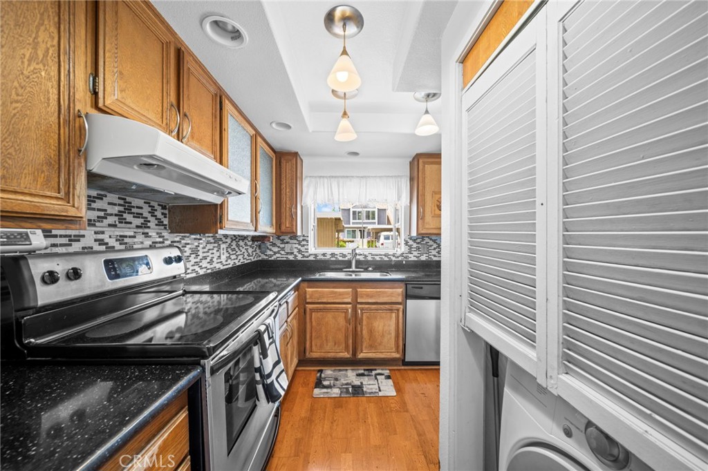 101 Dogwood Property Photo 8