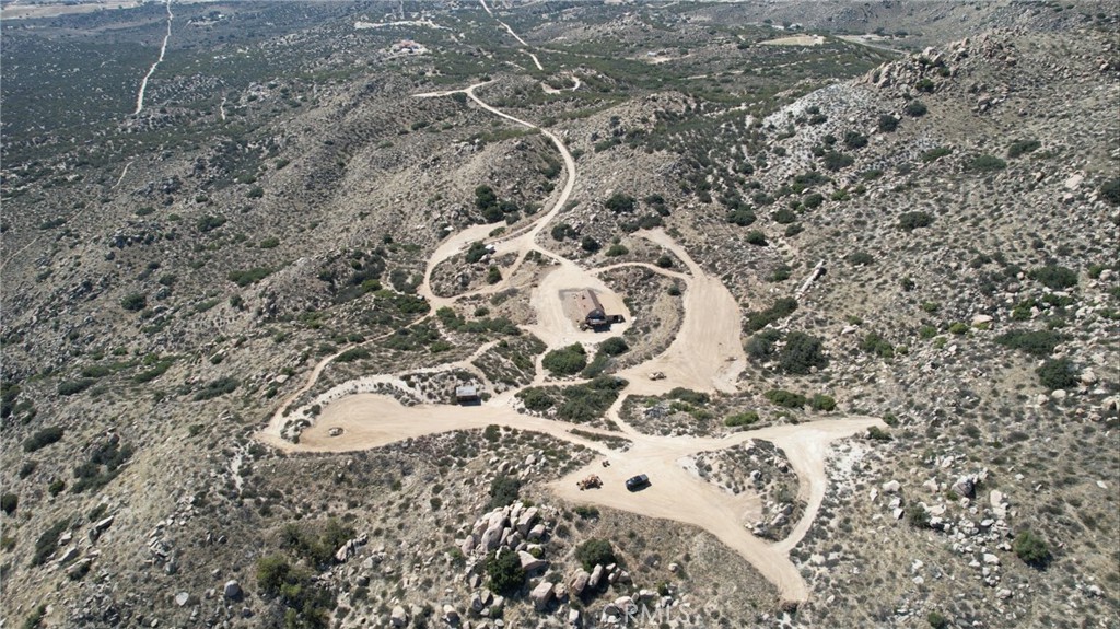 47870 Silent Valley Road Property Photo 1