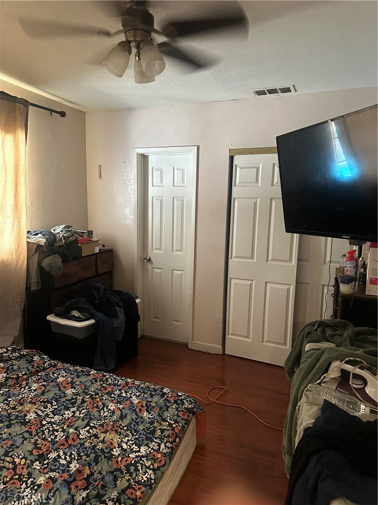 598 E Wilson Property Photo 5
