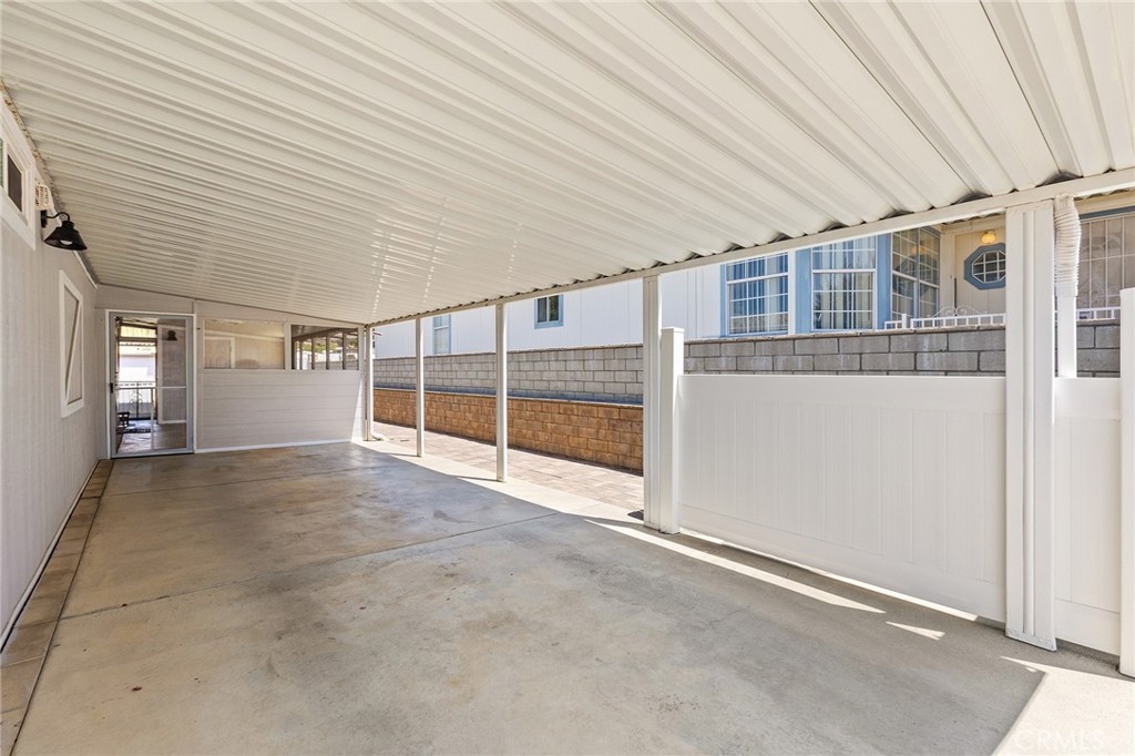 40914 Laredo Trail Property Photo 29