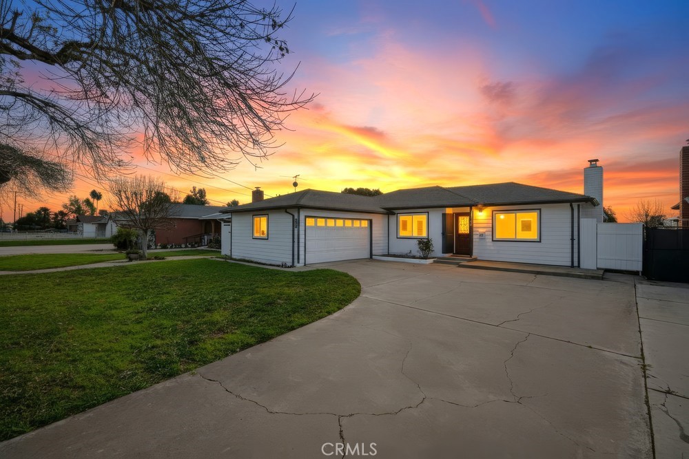 9805 Devon Street Property Photo 1