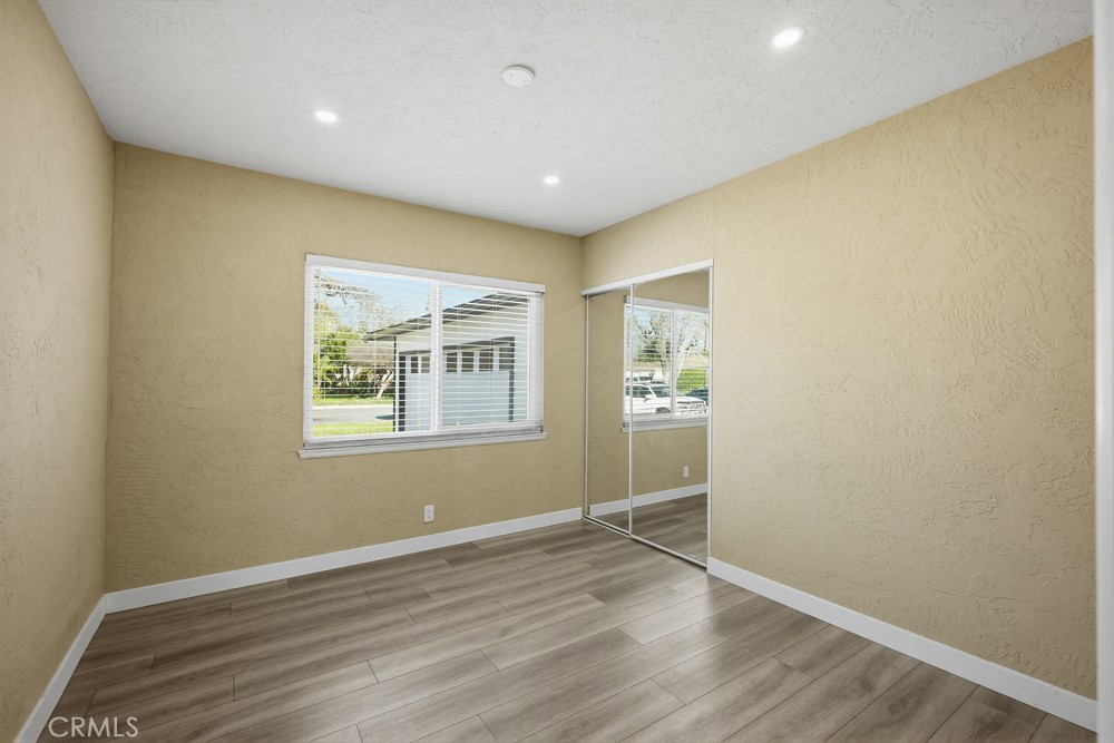 9805 Devon Street Property Photo 15