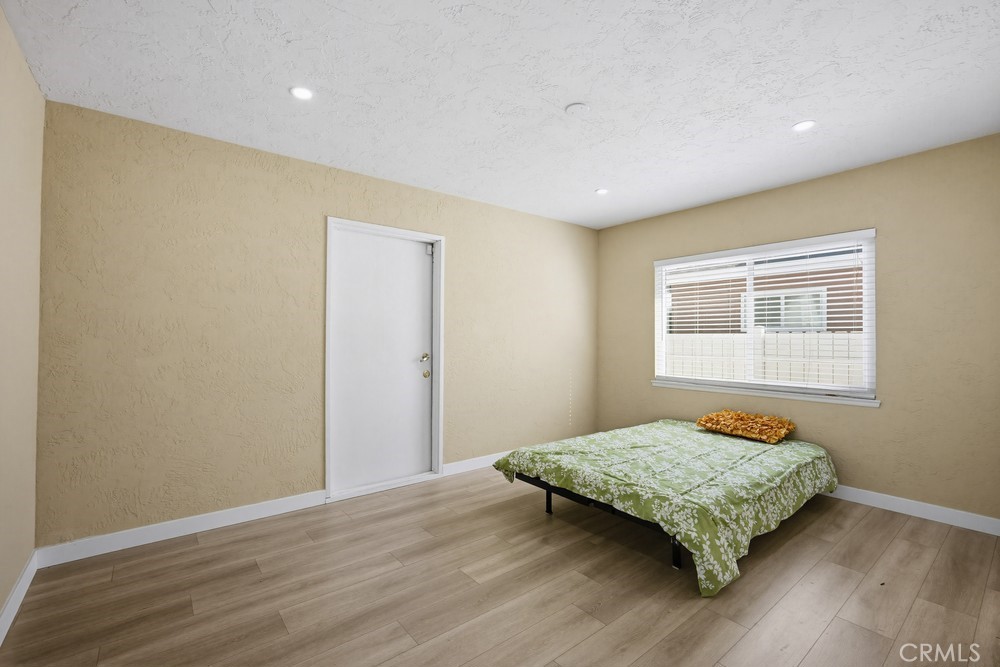 9805 Devon Street Property Photo 22