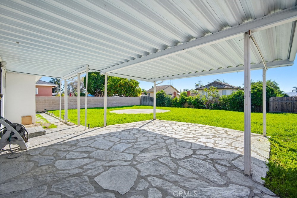 9805 Devon Street Property Photo 25