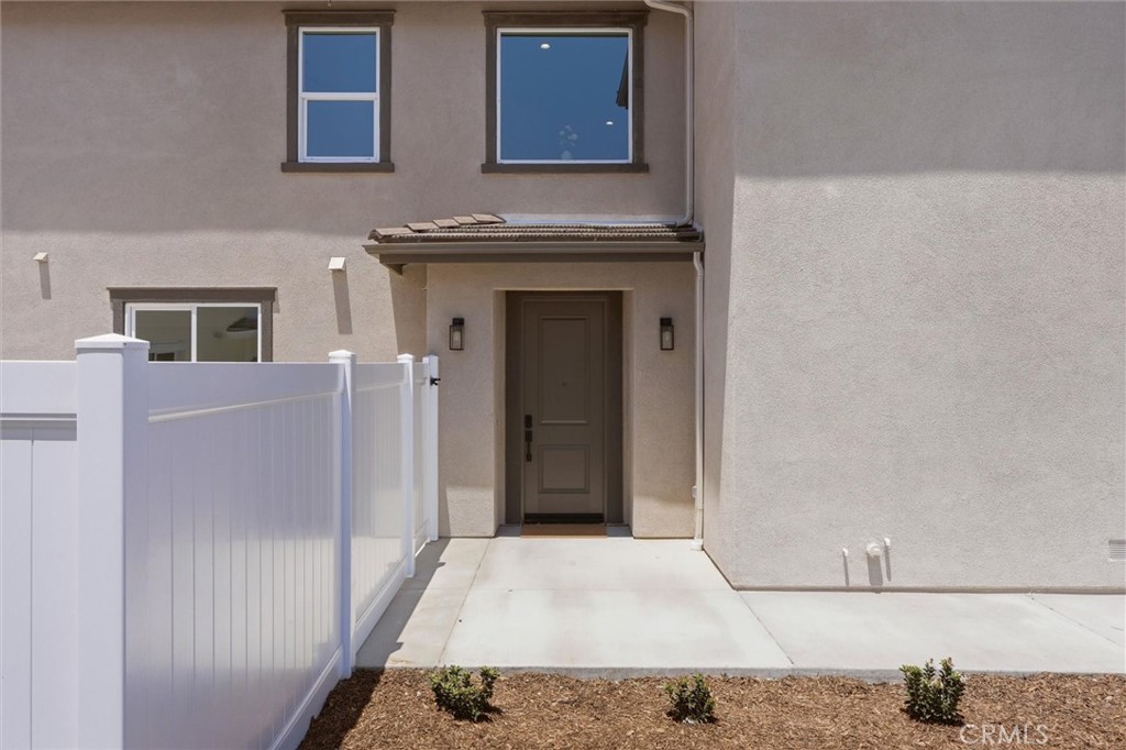 5824 Persepolis Ct Property Photo 3