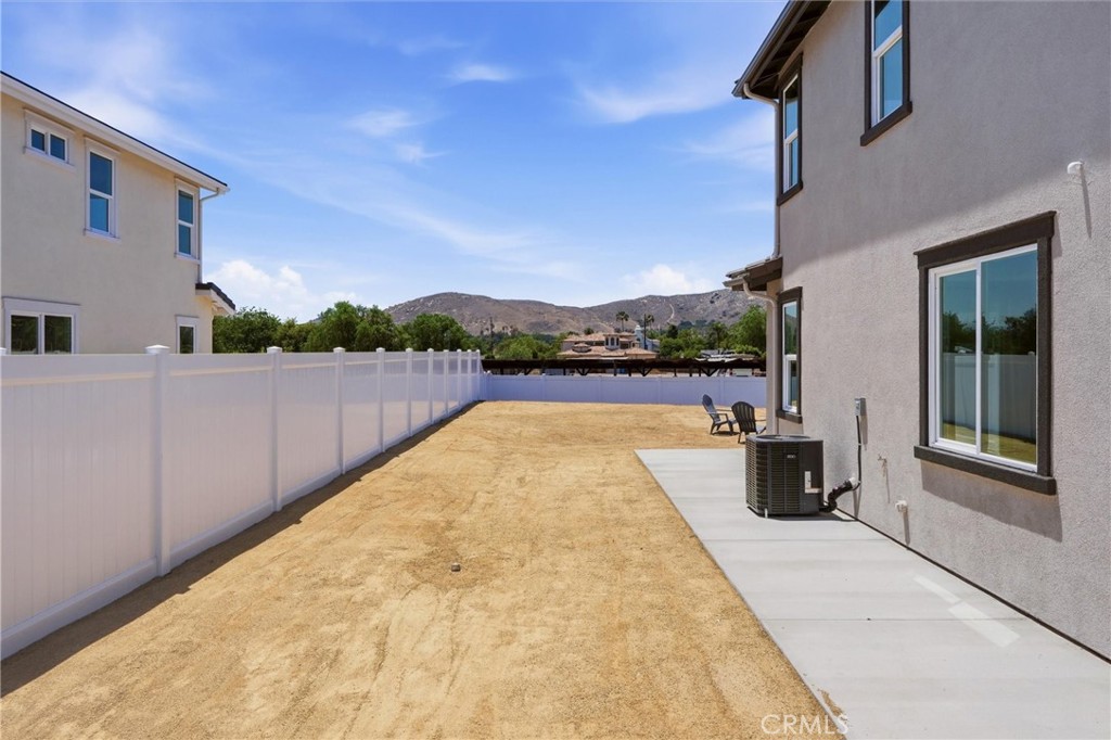 5824 Persepolis Ct Property Photo 32