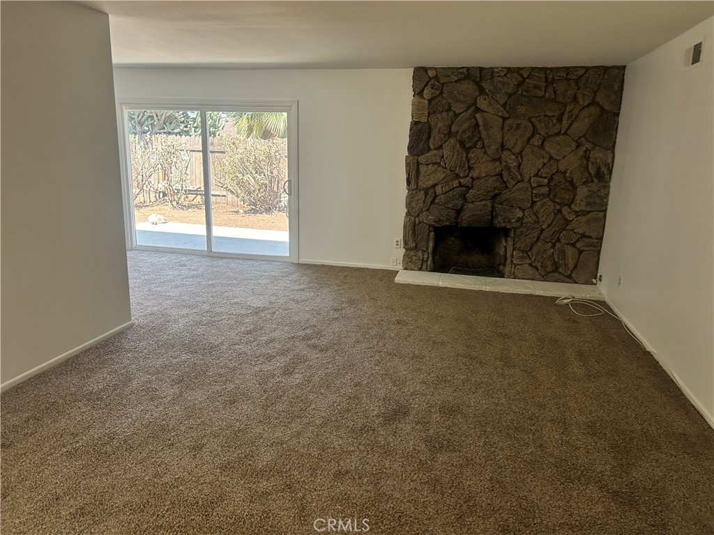 3385 Valencia Hill Property Photo 8