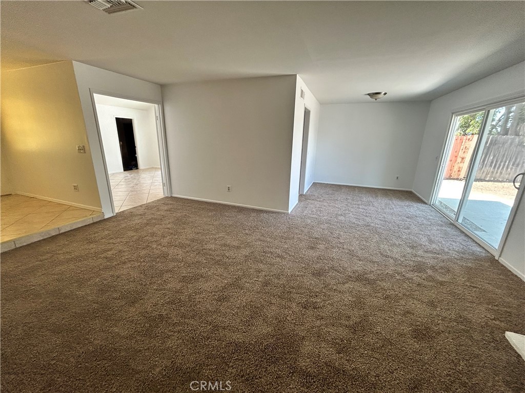 3385 Valencia Hill Property Photo 9
