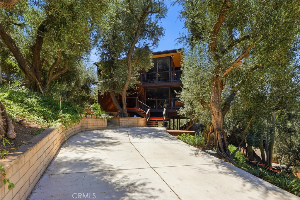 17115 Ranchero Property Photo 14