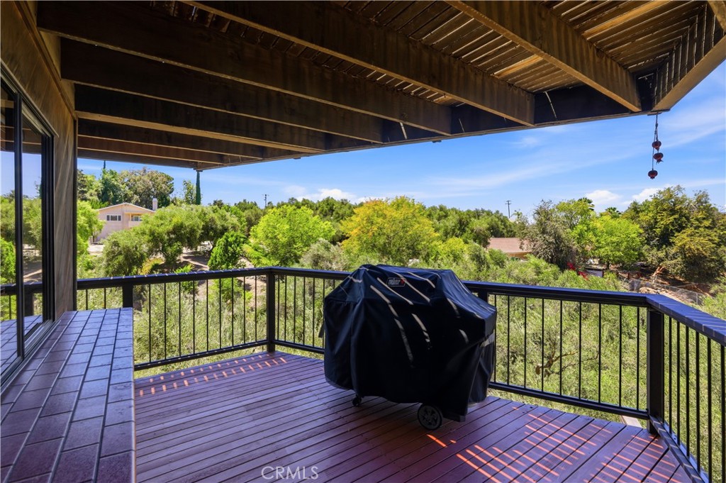17115 Ranchero Property Photo 16