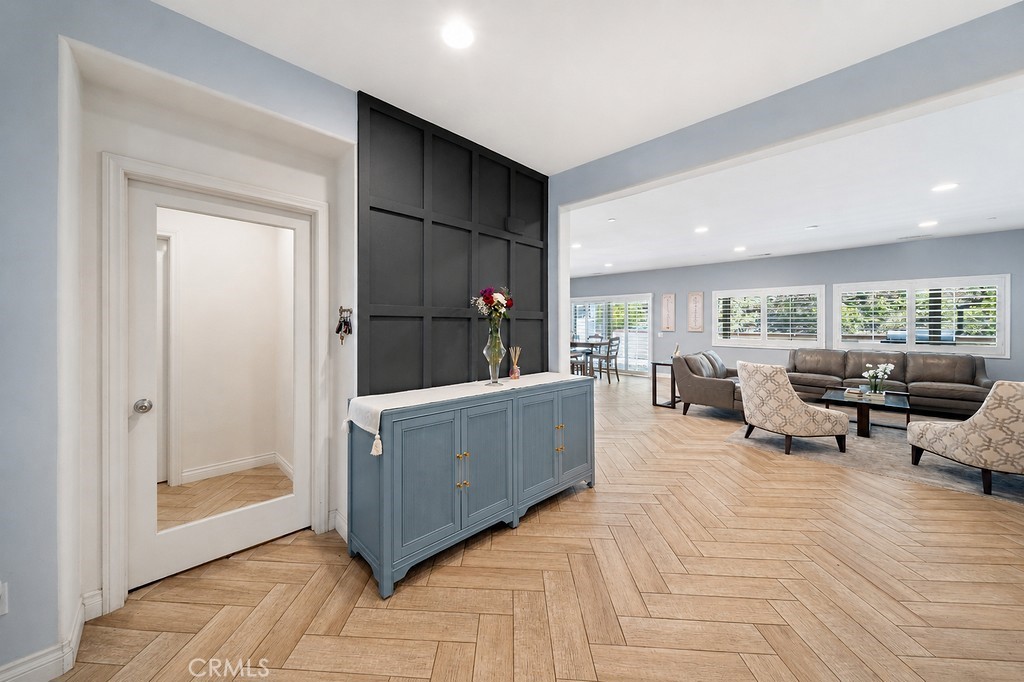3471 Ribwort Property Photo 7