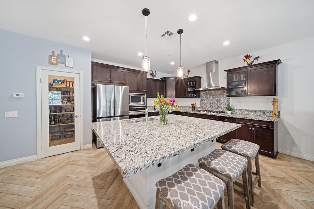 3471 Ribwort Property Photo 9