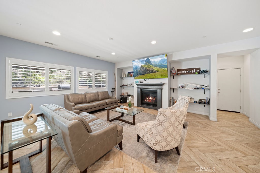 3471 Ribwort Property Photo 14