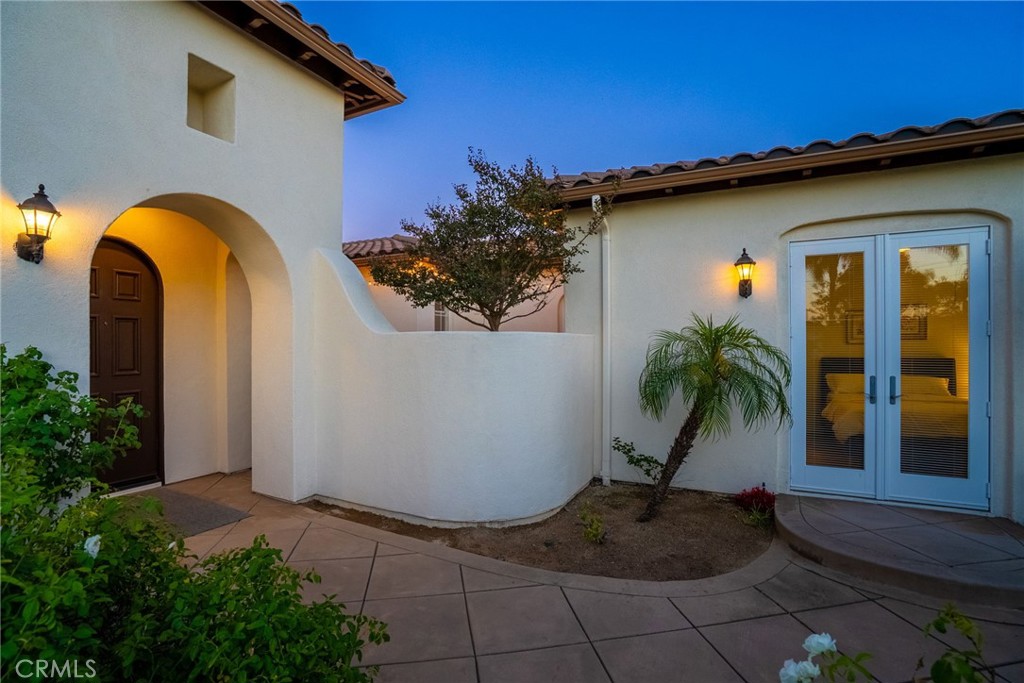 8059 Terraza Court Property Photo 9